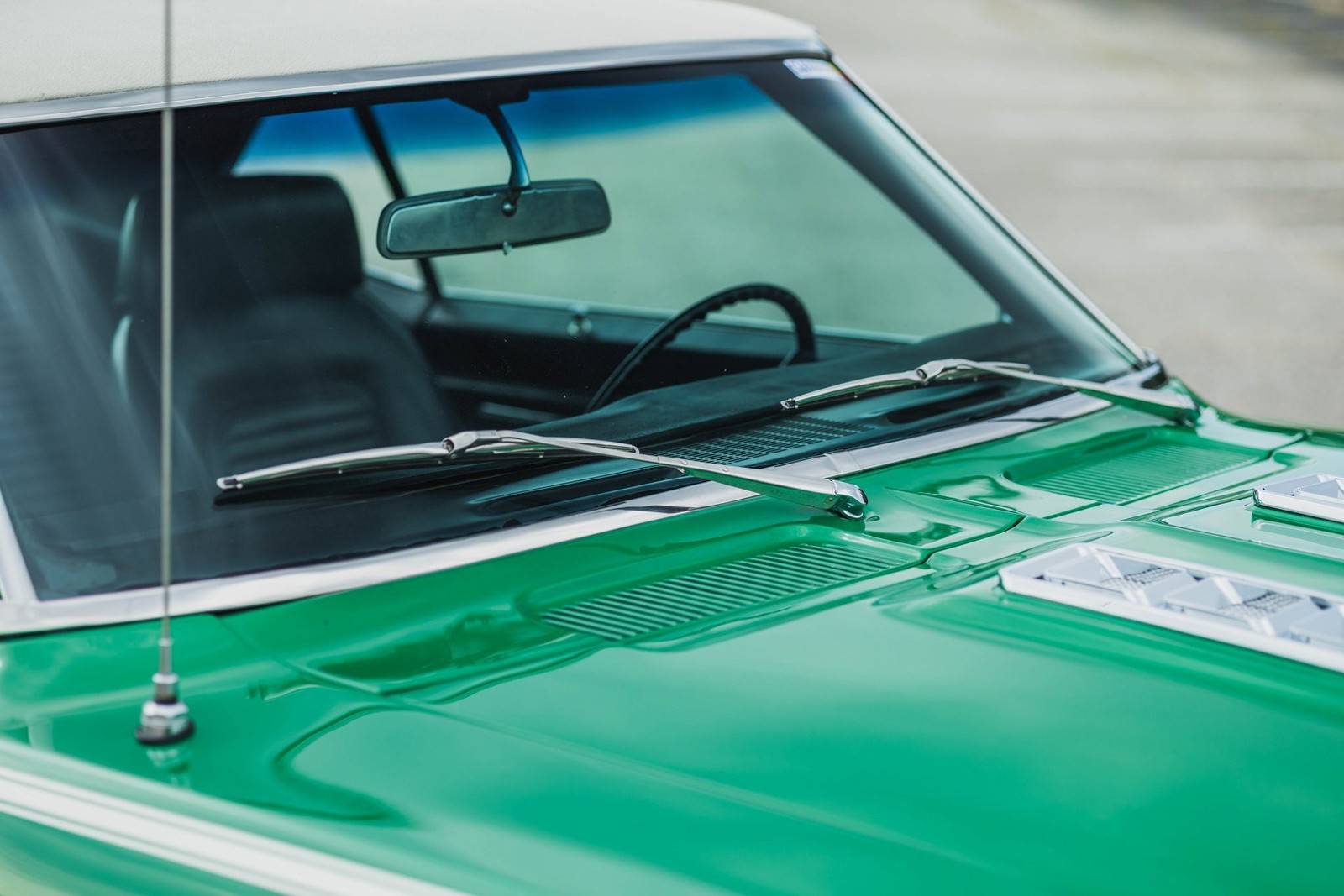 Chevrolet-Camaro-1969-2D-Coupe-18