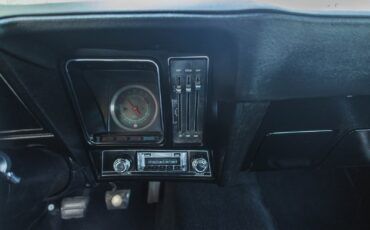 Chevrolet-Camaro-1969-2D-Coupe-35