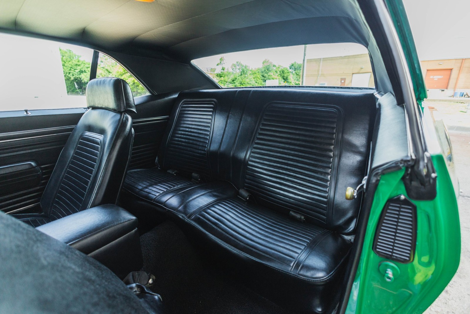 Chevrolet-Camaro-1969-2D-Coupe-39