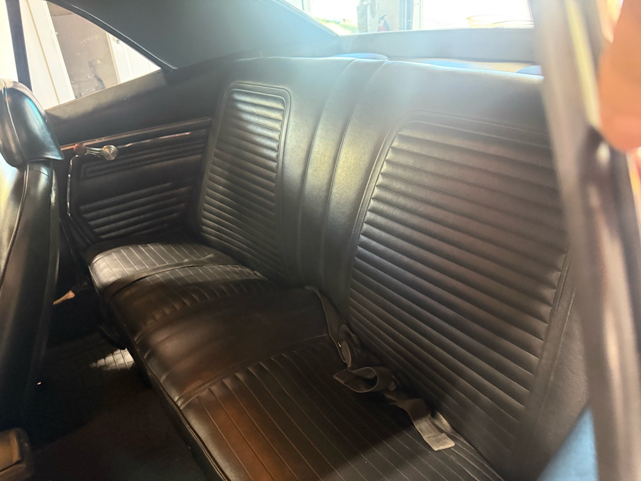 Chevrolet-Camaro-1969-American-Muscle-Car-22