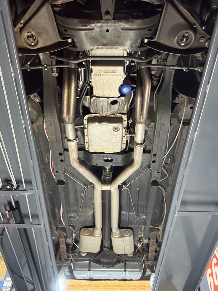 Chevrolet-Camaro-1969-American-Muscle-Car-30