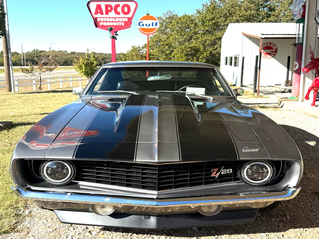 Chevrolet-Camaro-1969-American-Muscle-Car-4