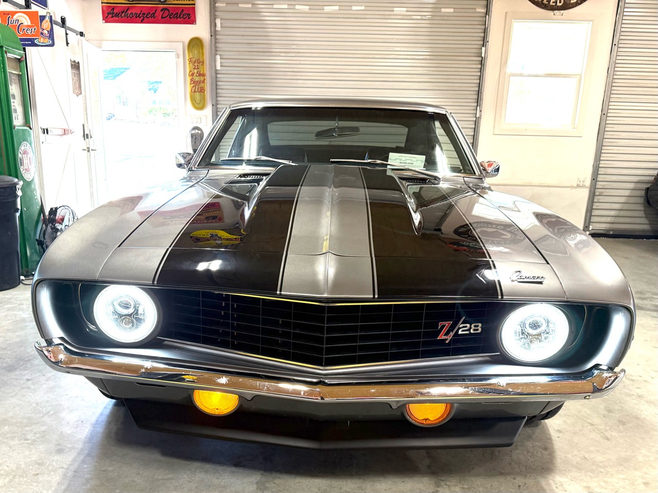 Chevrolet-Camaro-1969-American-Muscle-Car-5