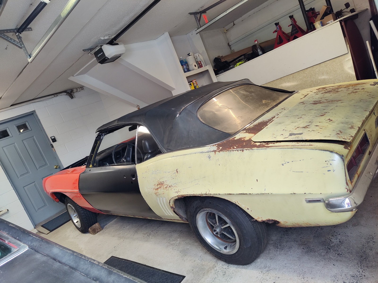 Chevrolet-Camaro-1969-Convertible-2