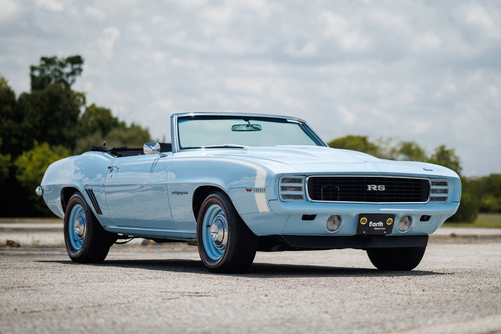 Chevrolet-Camaro-1969-Convertible-3