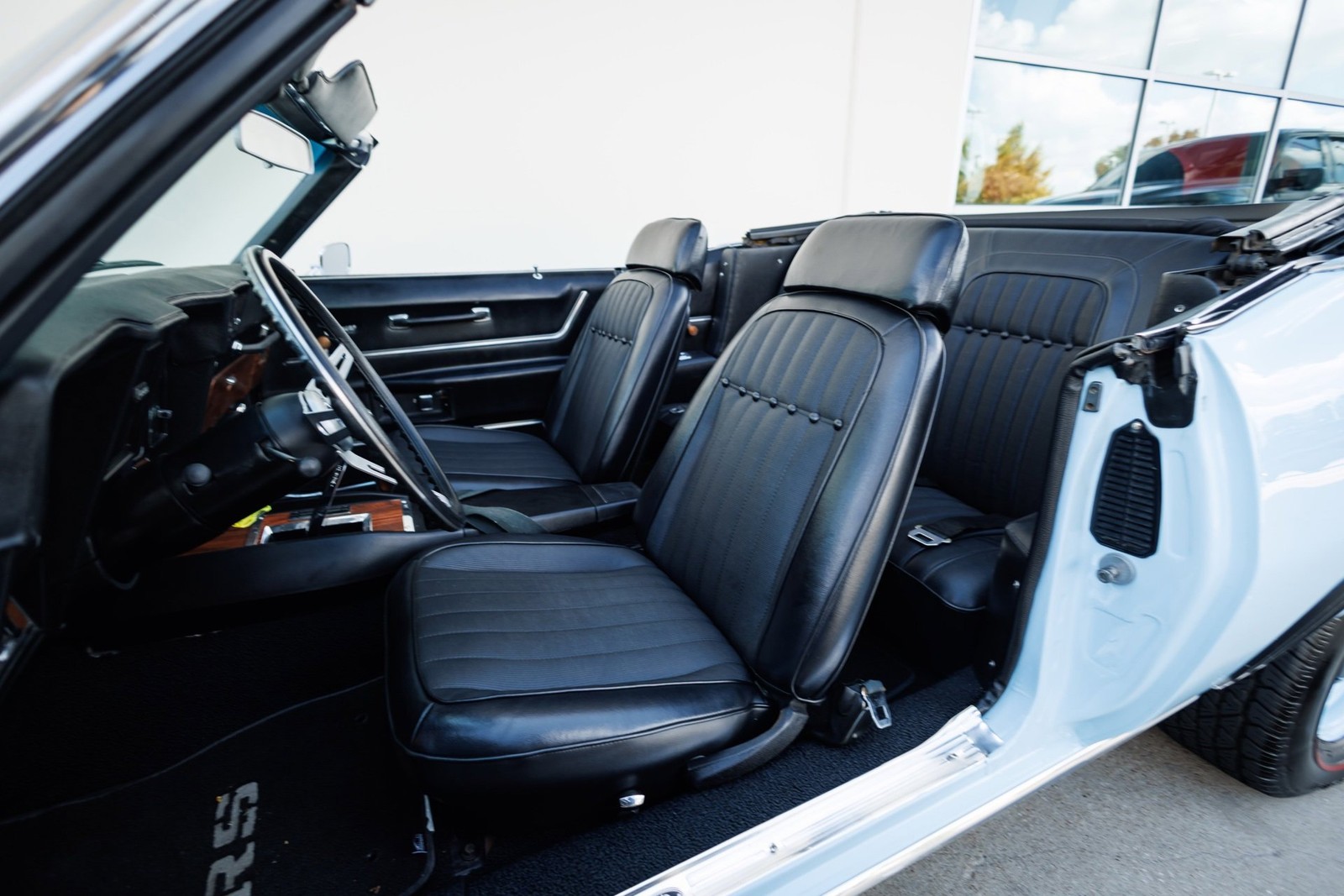 Chevrolet-Camaro-1969-Convertible-30