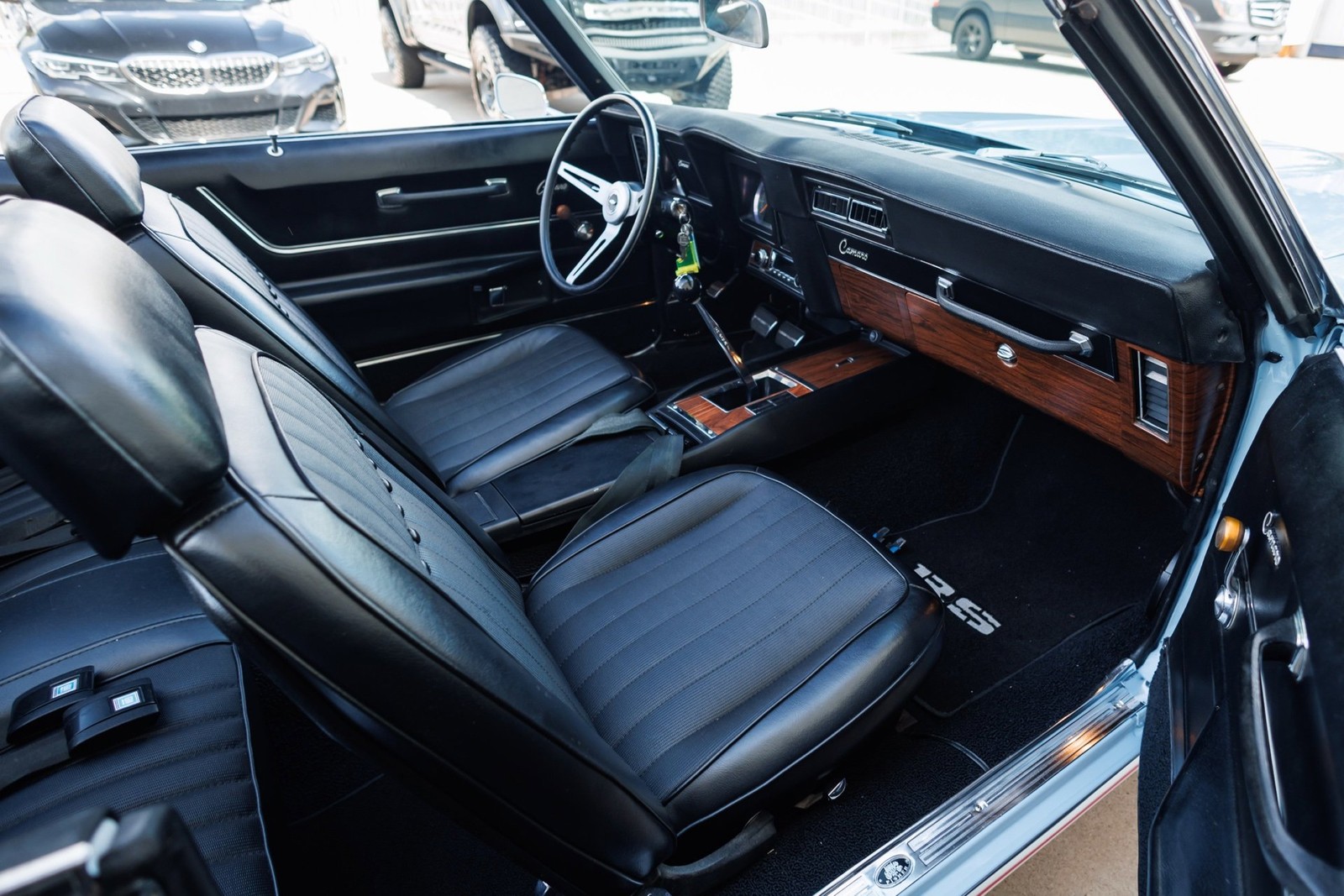 Chevrolet-Camaro-1969-Convertible-35