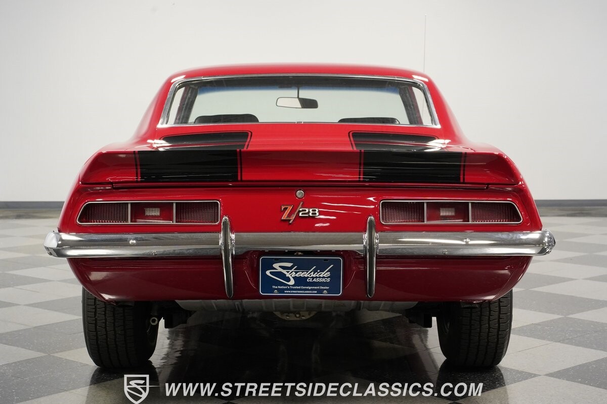 Chevrolet-Camaro-1969-Coupe-10