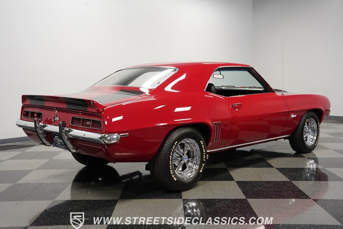 Chevrolet-Camaro-1969-Coupe-12