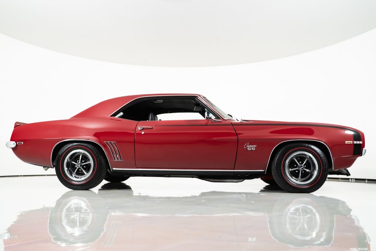 Chevrolet-Camaro-1969-Coupe-13