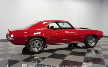 Chevrolet-Camaro-1969-Coupe-13