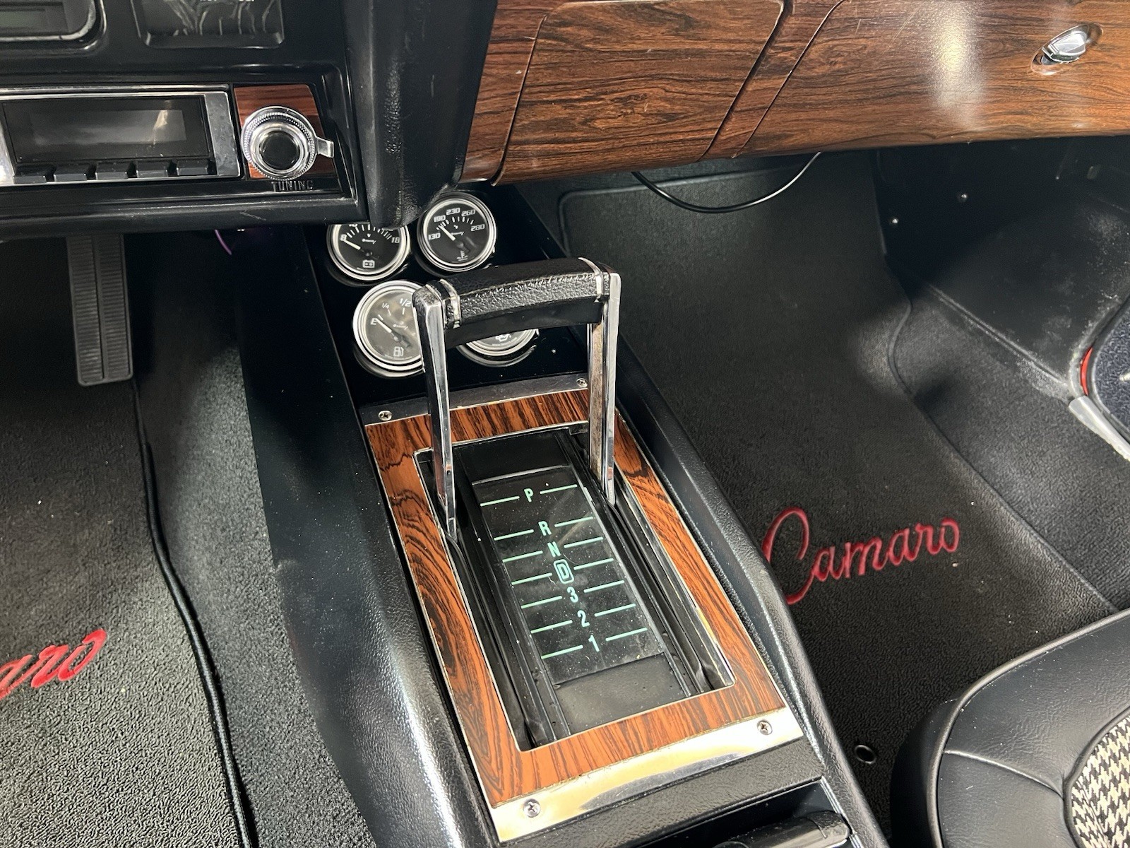 Chevrolet-Camaro-1969-Coupe-15