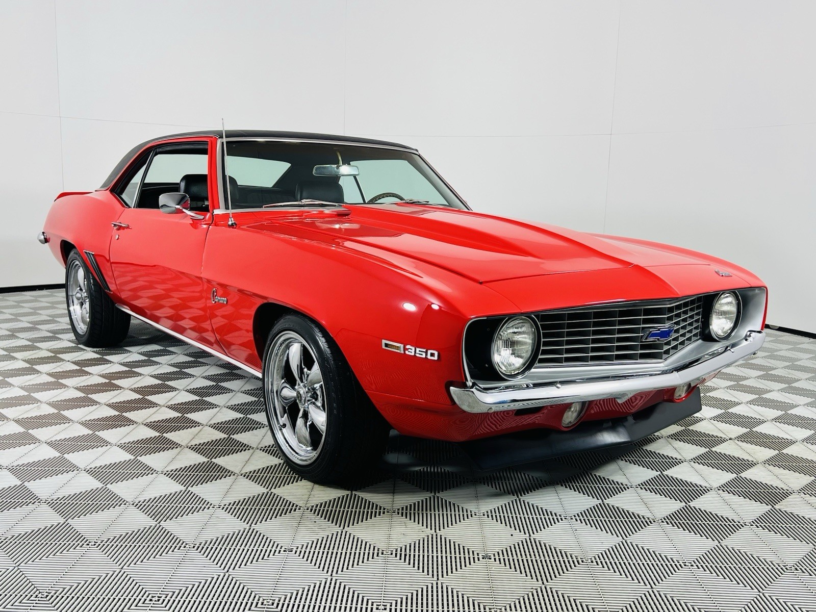 Chevrolet-Camaro-1969-Coupe-2