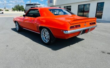 Chevrolet-Camaro-1969-Coupe-2