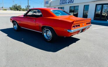Chevrolet-Camaro-1969-Coupe-2
