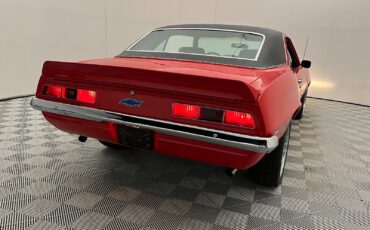 Chevrolet-Camaro-1969-Coupe-26