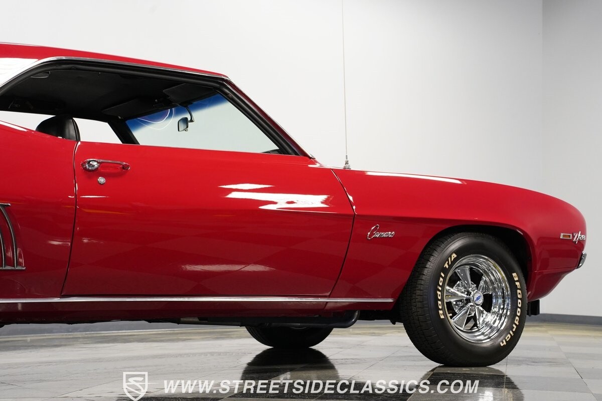 Chevrolet-Camaro-1969-Coupe-28