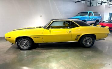 Chevrolet-Camaro-1969-Coupe-3