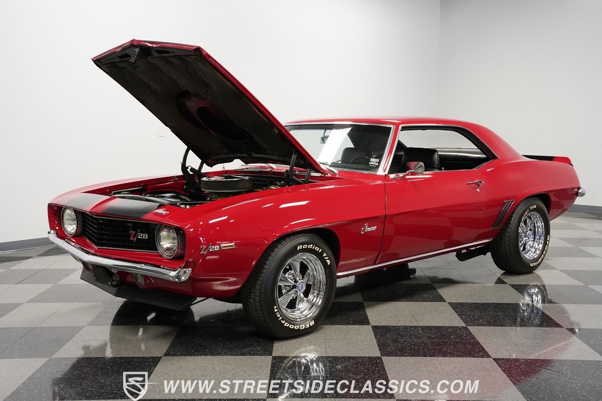 Chevrolet-Camaro-1969-Coupe-31