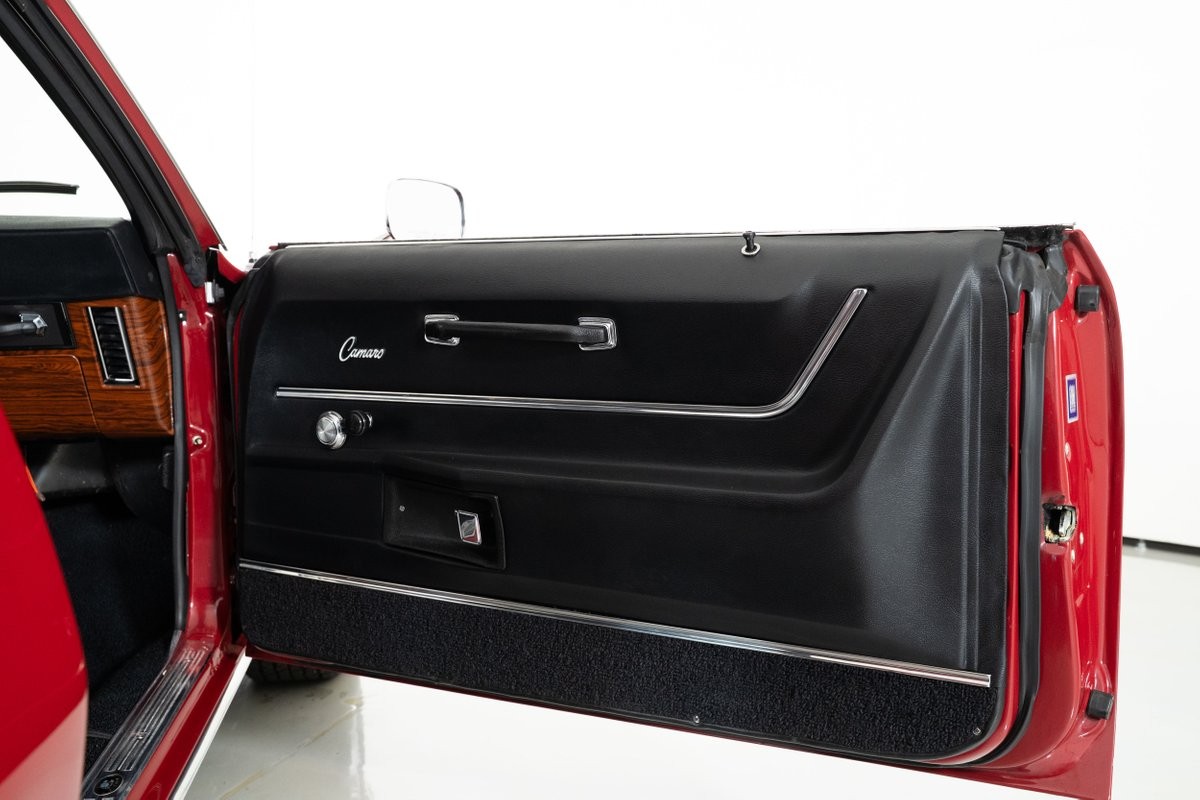 Chevrolet-Camaro-1969-Coupe-37