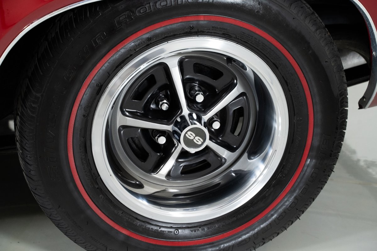 Chevrolet-Camaro-1969-Coupe-8