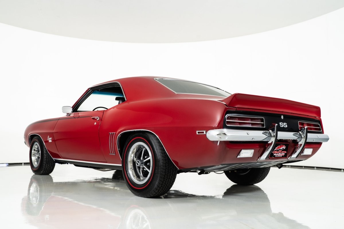 Chevrolet-Camaro-1969-Coupe-9