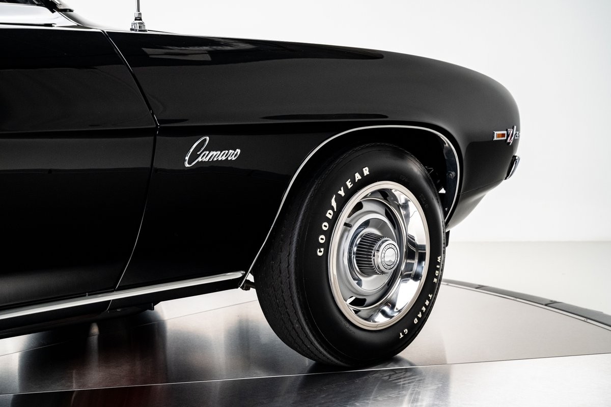 Chevrolet-Camaro-1969-Hardtop-10