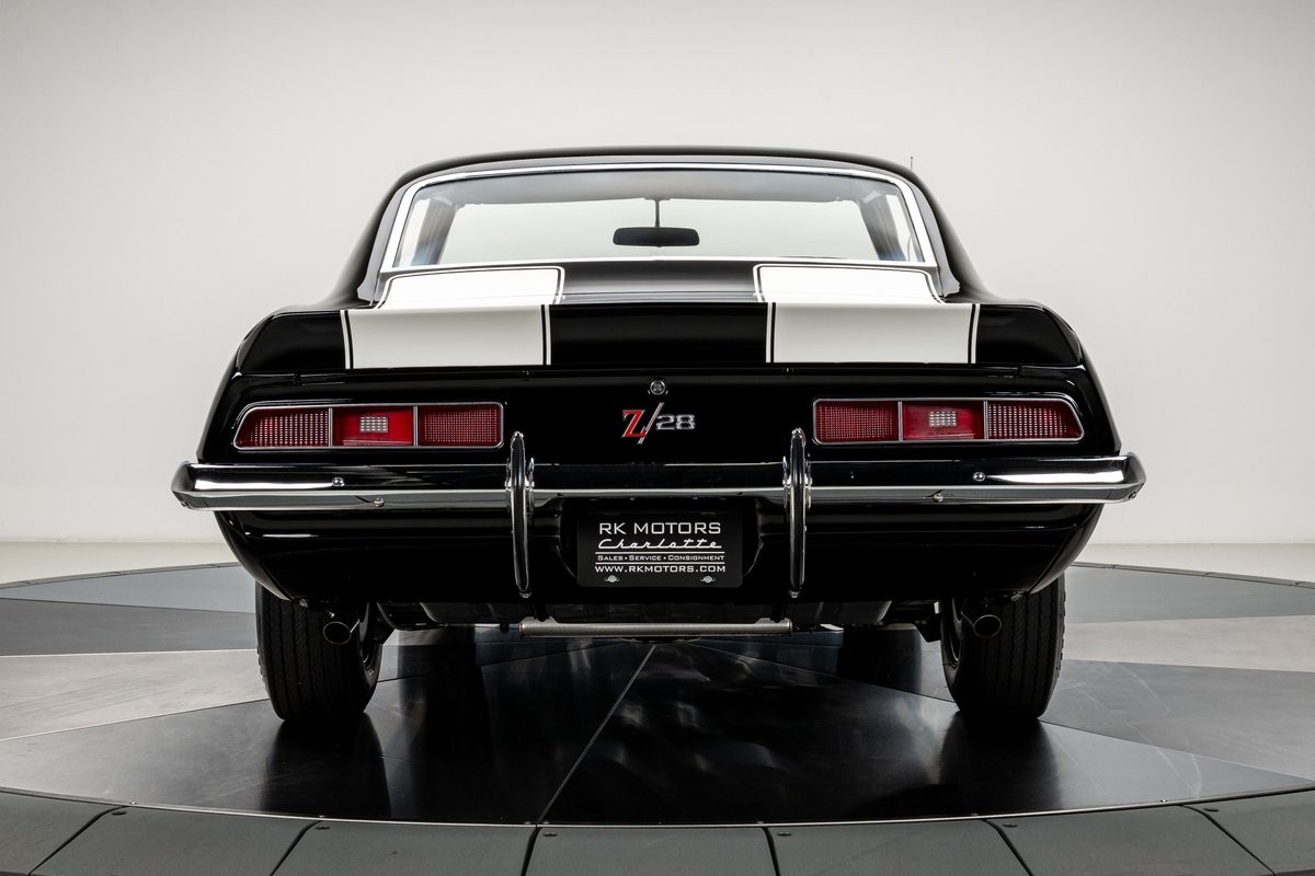 Chevrolet-Camaro-1969-Hardtop-16