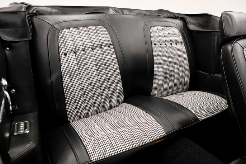 Chevrolet-Camaro-1969-Hugger-Orange-Black-Houndstooth-11