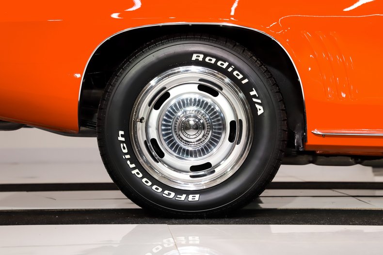 Chevrolet-Camaro-1969-Hugger-Orange-Black-Houndstooth-12