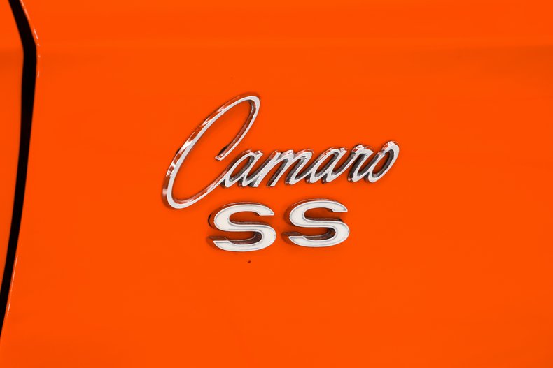 Chevrolet-Camaro-1969-Hugger-Orange-Black-Houndstooth-16