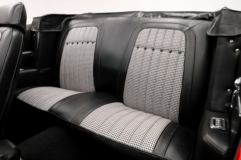 Chevrolet-Camaro-1969-Hugger-Orange-Black-Houndstooth-27