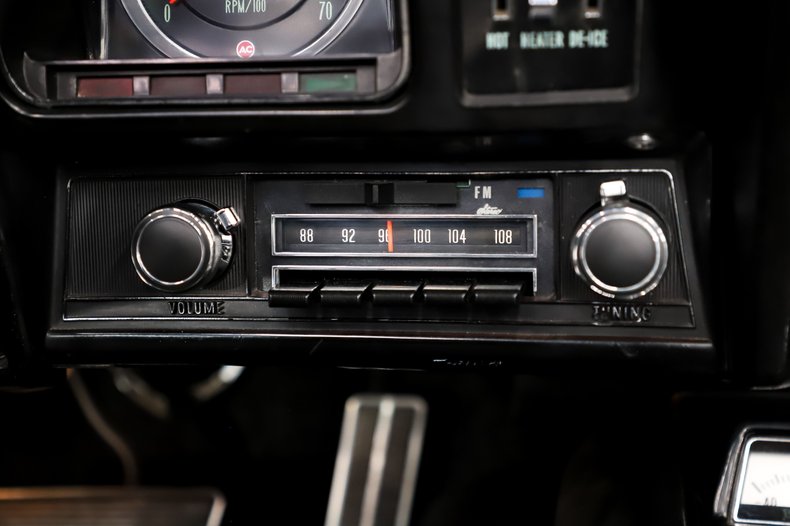 Chevrolet-Camaro-1969-Hugger-Orange-Black-Houndstooth-32