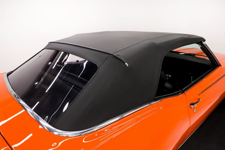 Chevrolet-Camaro-1969-Hugger-Orange-Black-Houndstooth-40