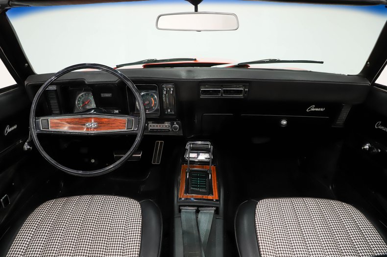 Chevrolet-Camaro-1969-Hugger-Orange-Black-Houndstooth-6