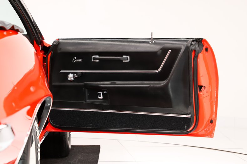 Chevrolet-Camaro-1969-Hugger-Orange-Black-Houndstooth-9