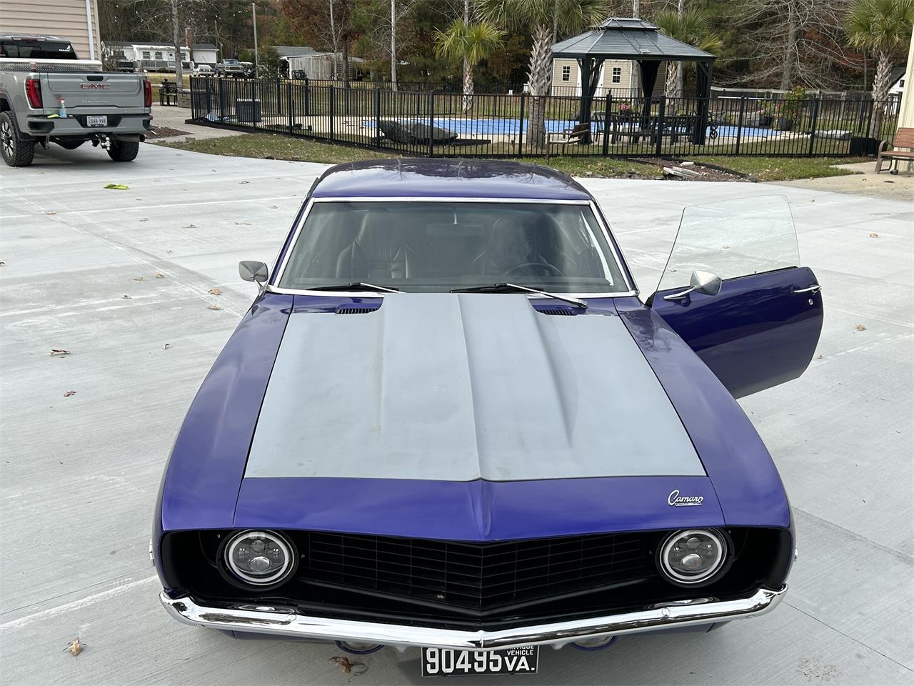 Chevrolet-Camaro-1969-Purple-Black-28