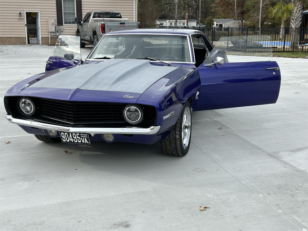 Chevrolet-Camaro-1969-Purple-Black-30