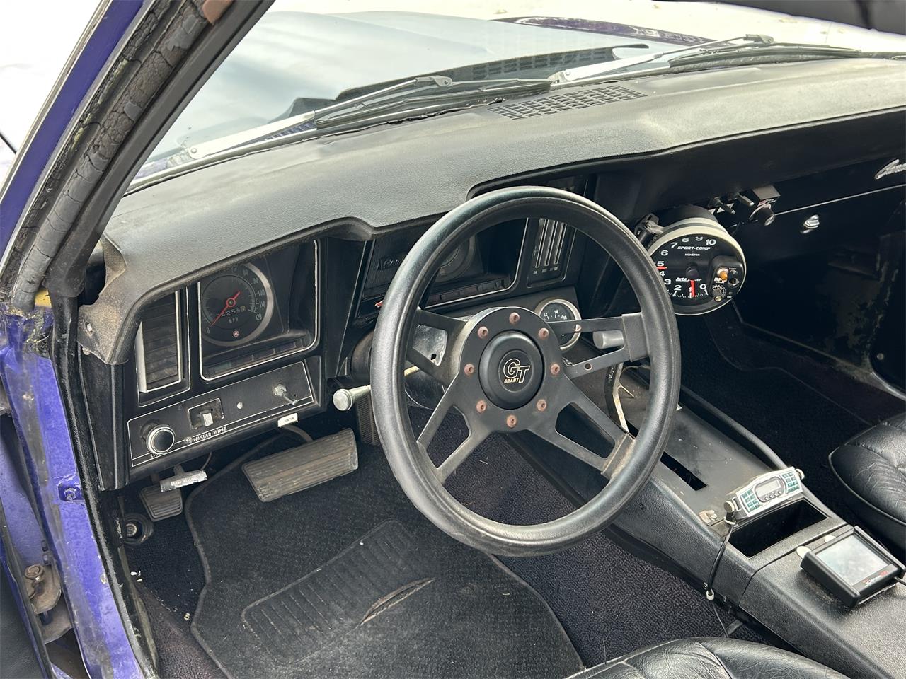 Chevrolet-Camaro-1969-Purple-Black-39