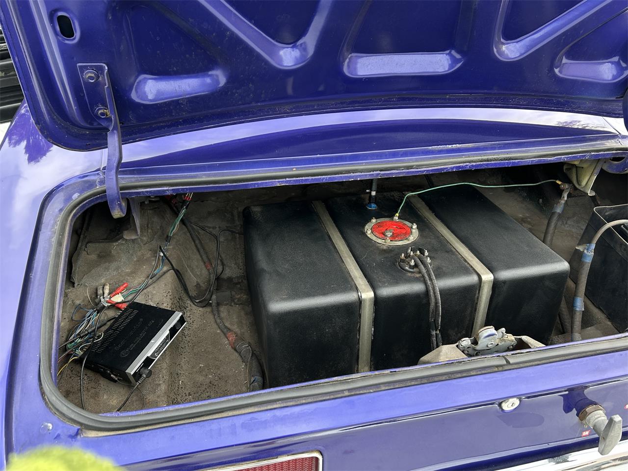 Chevrolet-Camaro-1969-Purple-Black-61