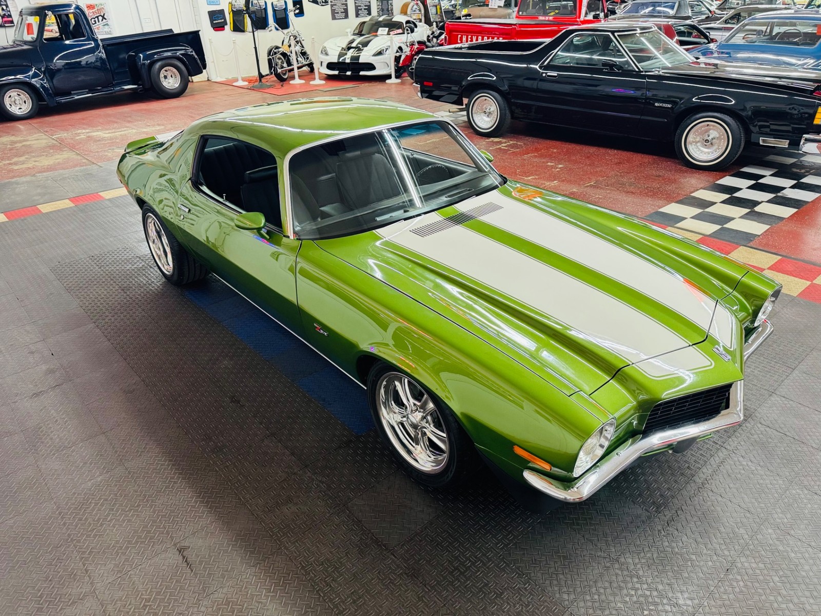 Chevrolet-Camaro-1970-32