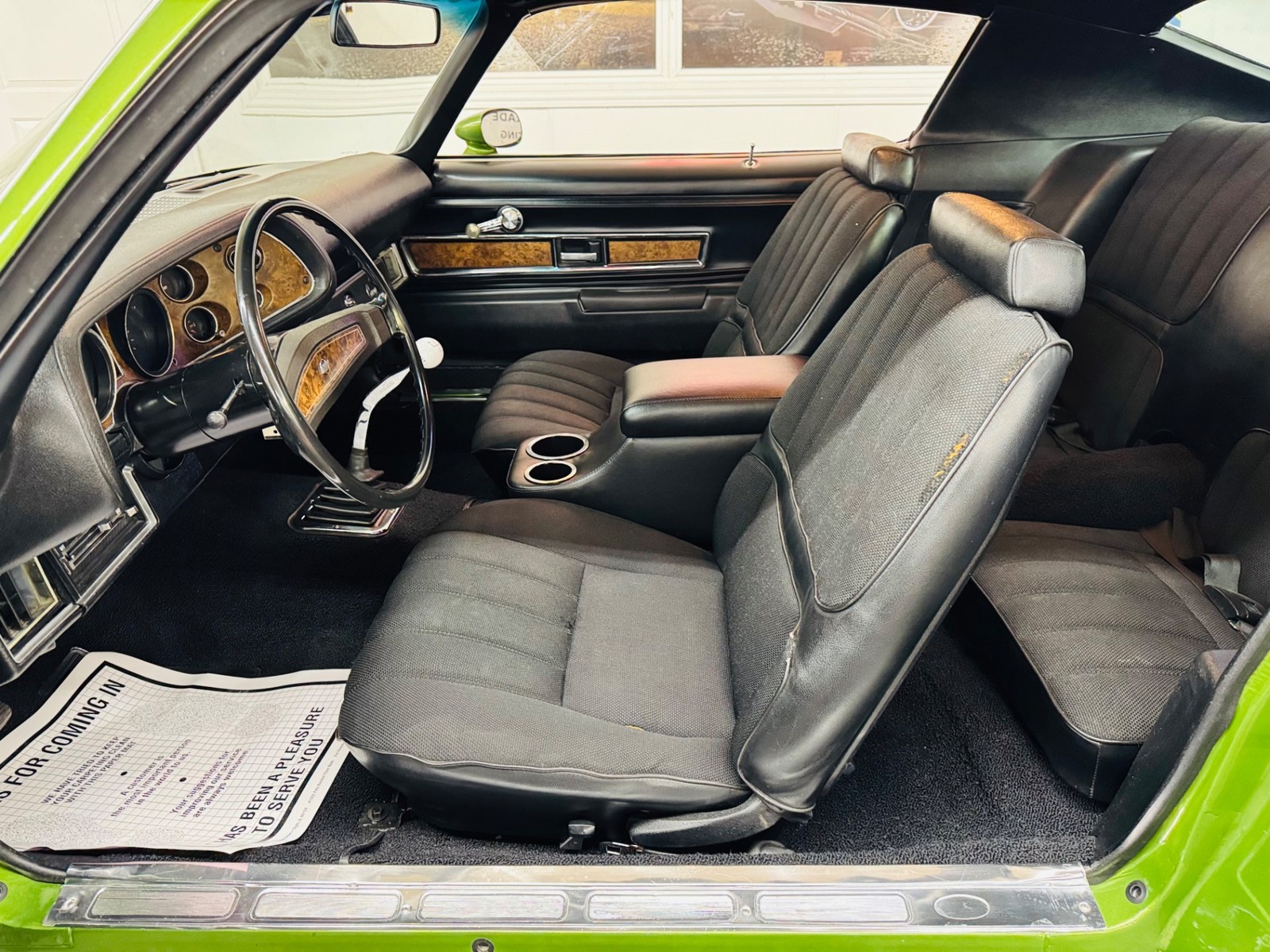 Chevrolet-Camaro-1970-35