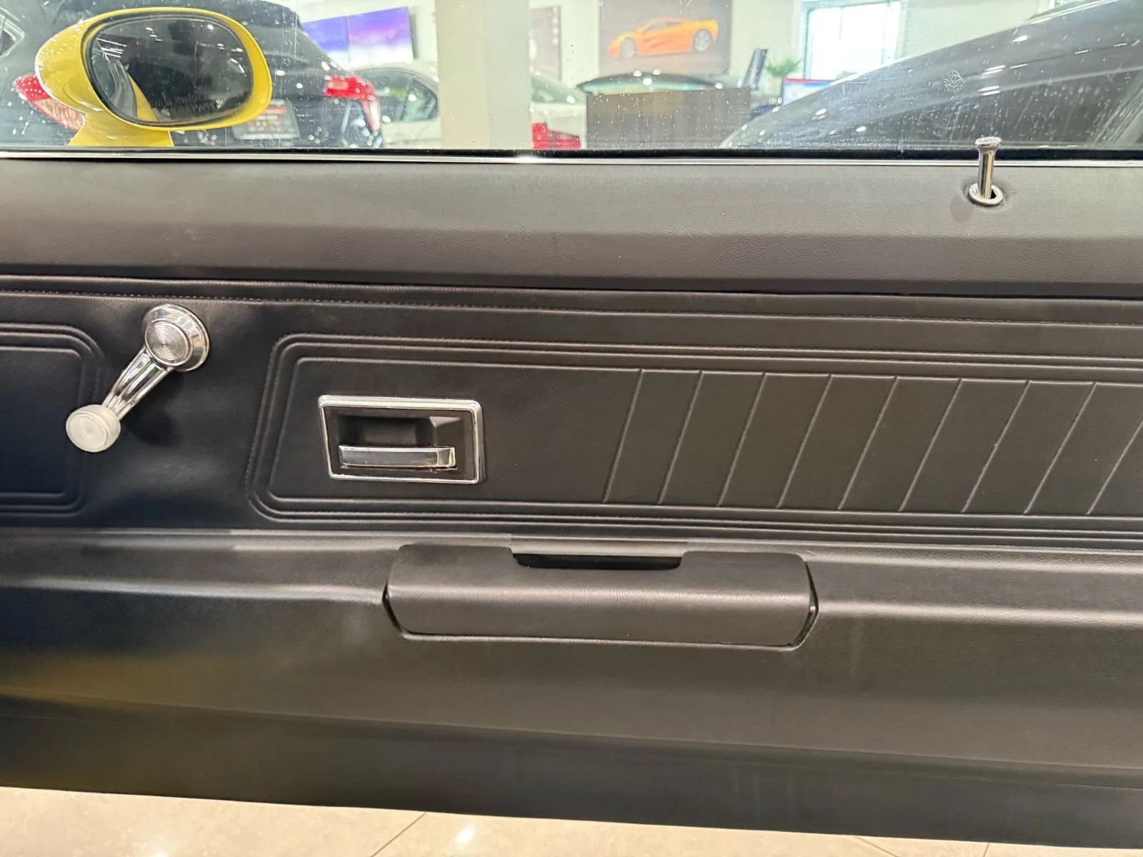 Chevrolet-Camaro-1970-Coupe-11