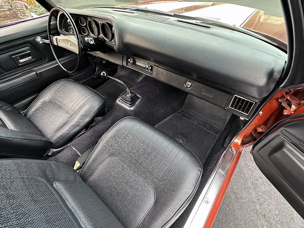 Chevrolet-Camaro-1970-Coupe-29