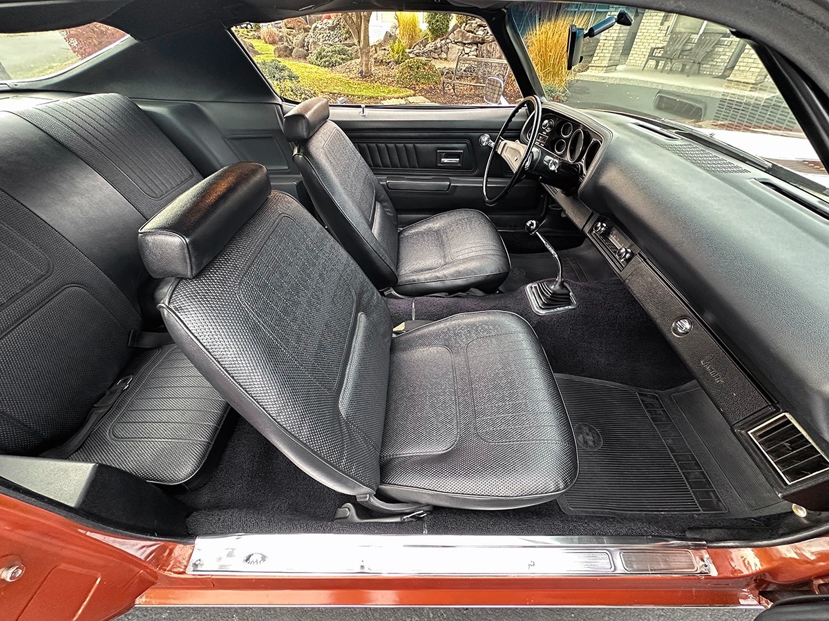 Chevrolet-Camaro-1970-Coupe-30