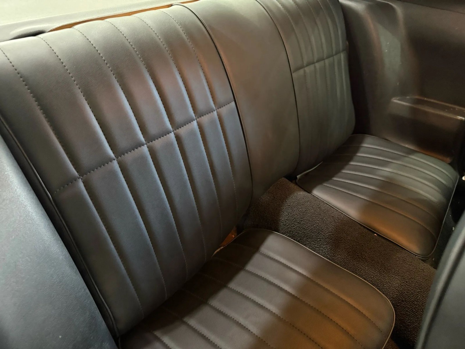 Chevrolet-Camaro-1970-Coupe-9