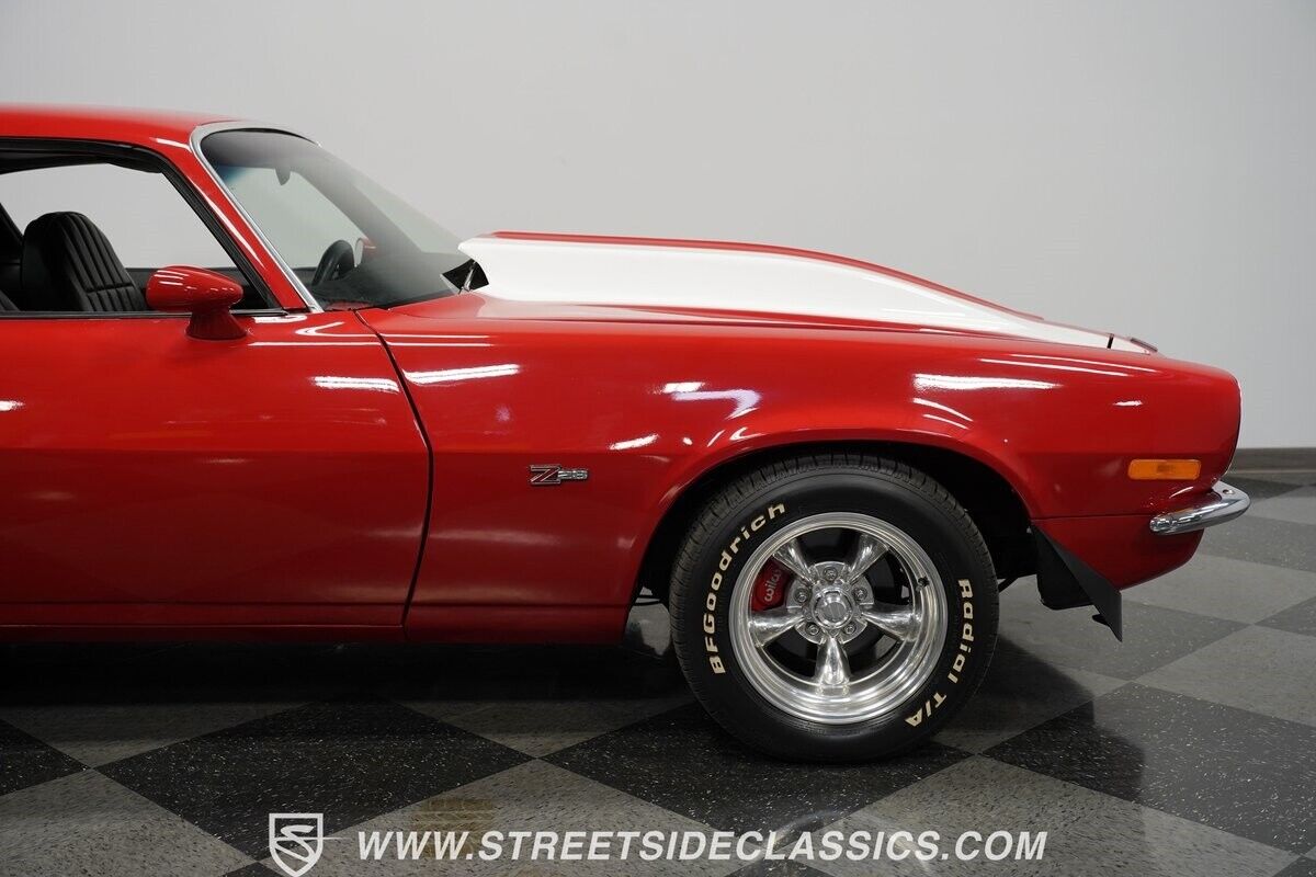 Chevrolet-Camaro-1972-Coupe-30