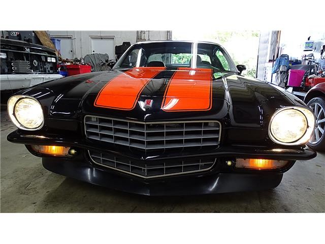 Chevrolet-Camaro-1973-TWO-DOOR-HARD-TOP-12