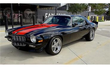 Chevrolet-Camaro-1973-TWO-DOOR-HARD-TOP-6