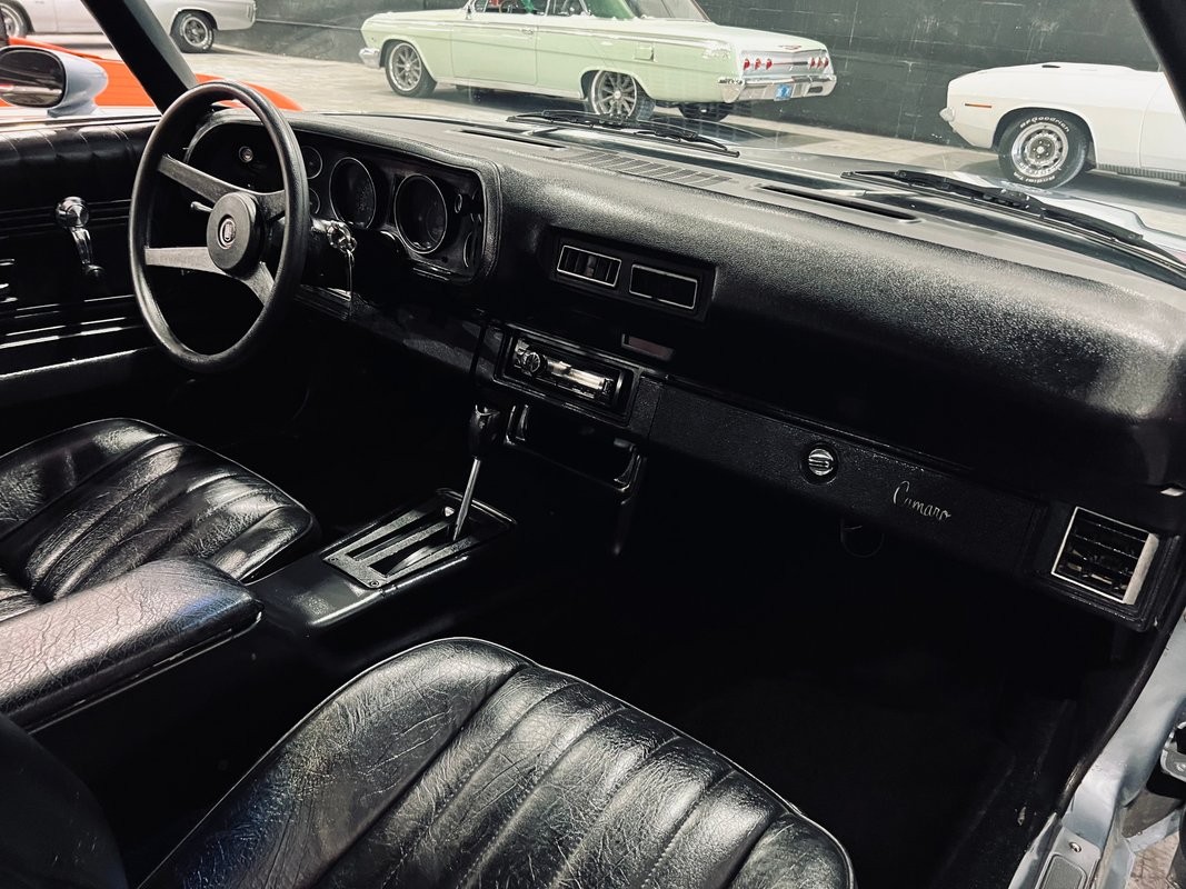 Chevrolet-Camaro-1976-Coupe-20